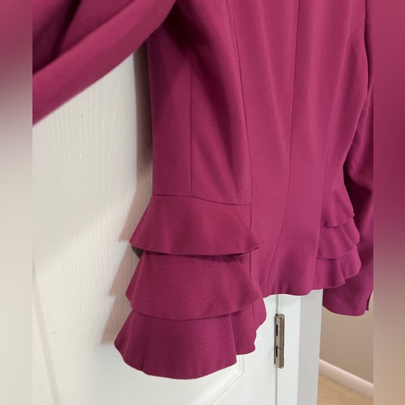 H&M’s Elegant jacket,fuchsia color one button - Picture 5 of 10